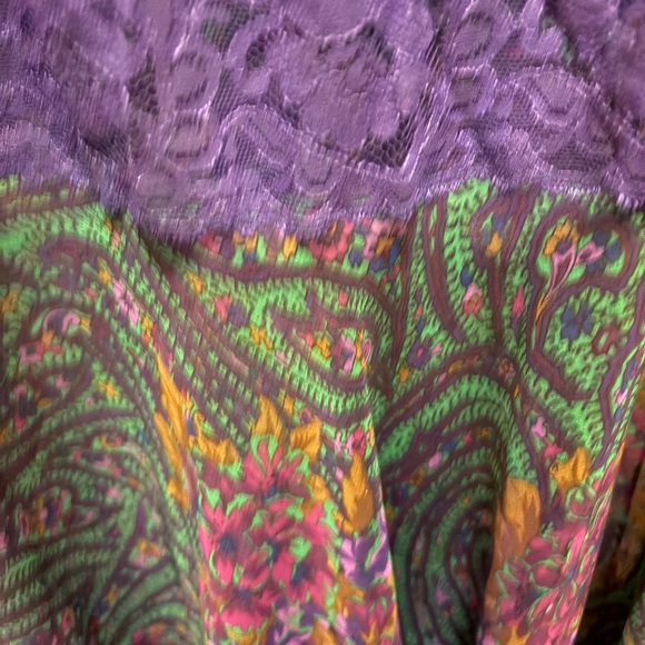 Victorias Secret Vintage Gold Label Lace Trim Multicolor Paisley Nightgown NWT!! - Picture 12 of 14